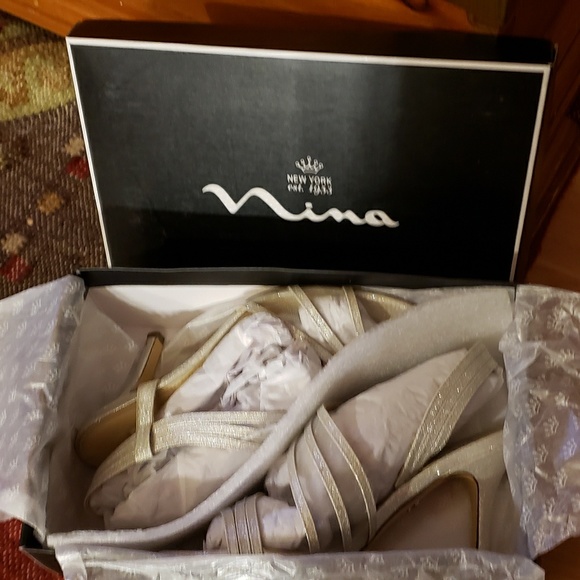 Nina Shoes - Nina Silver Wonderla 7.5